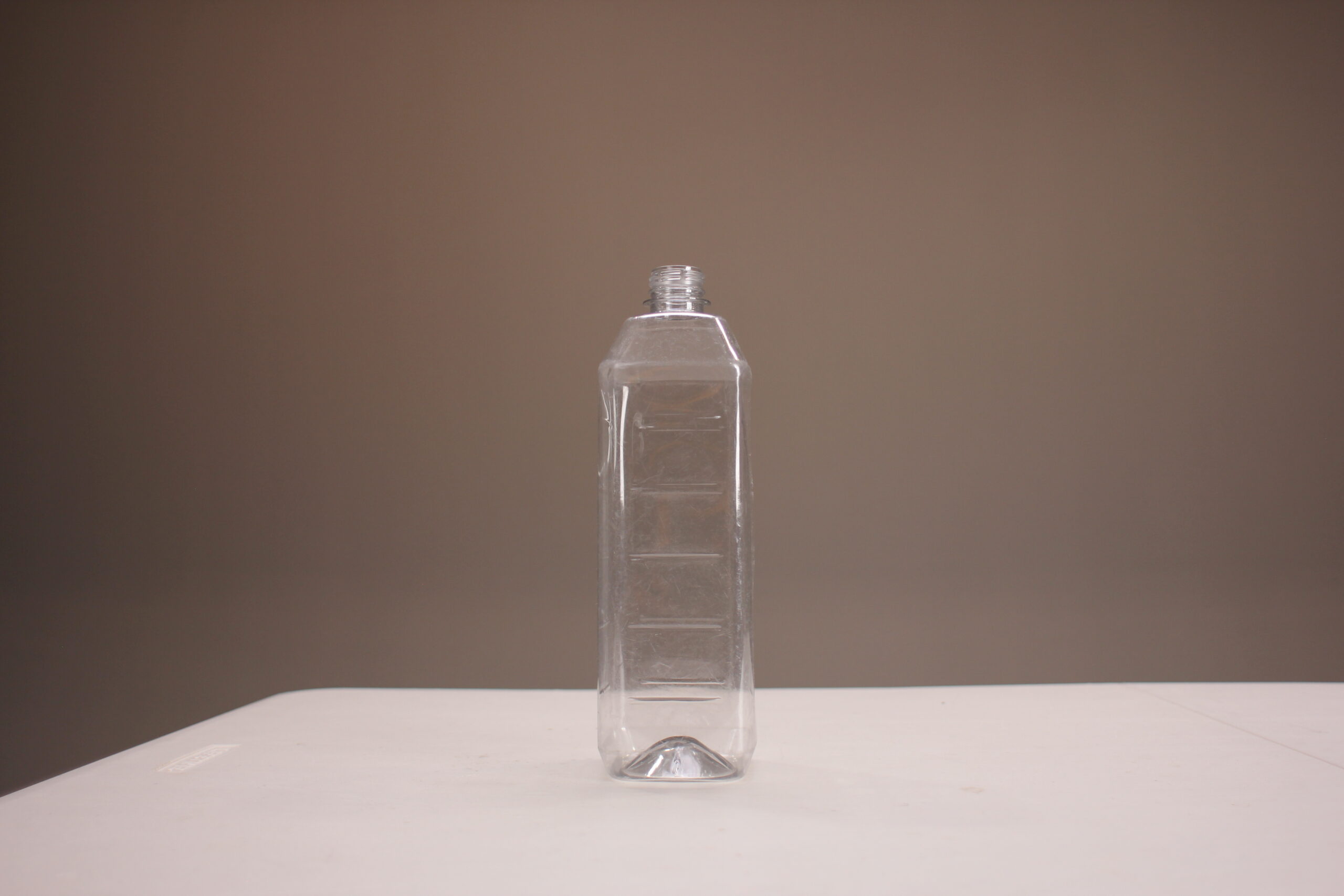 500ML SQUARE 28MM 1881